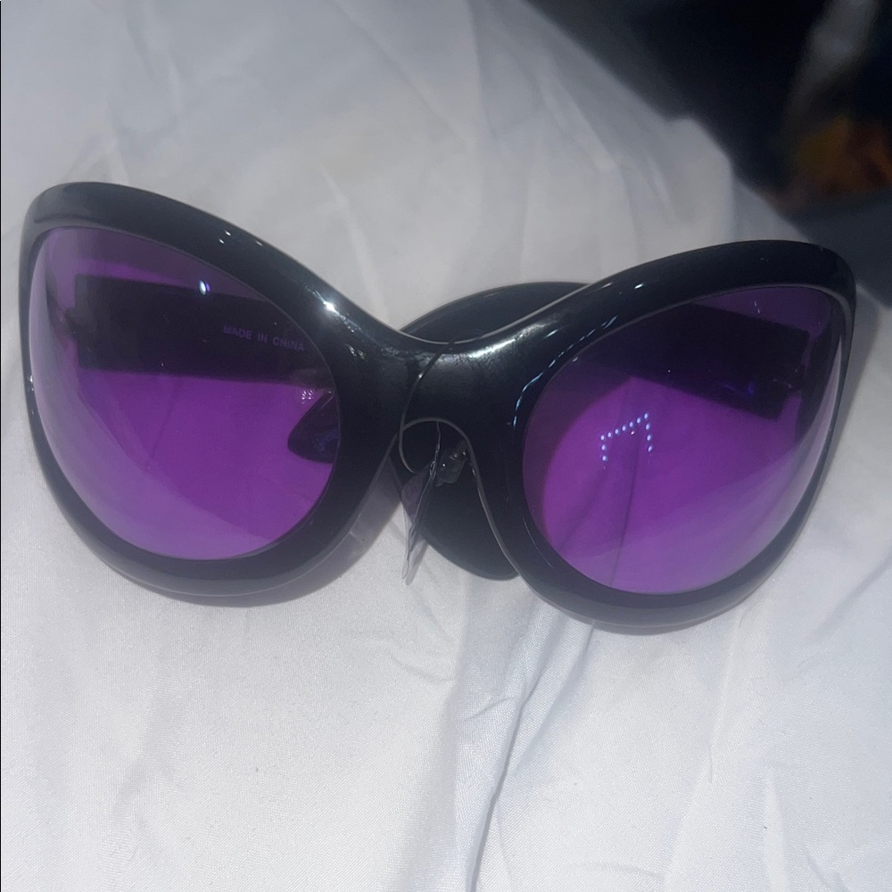 Stylish Black and Purple Sunglasses